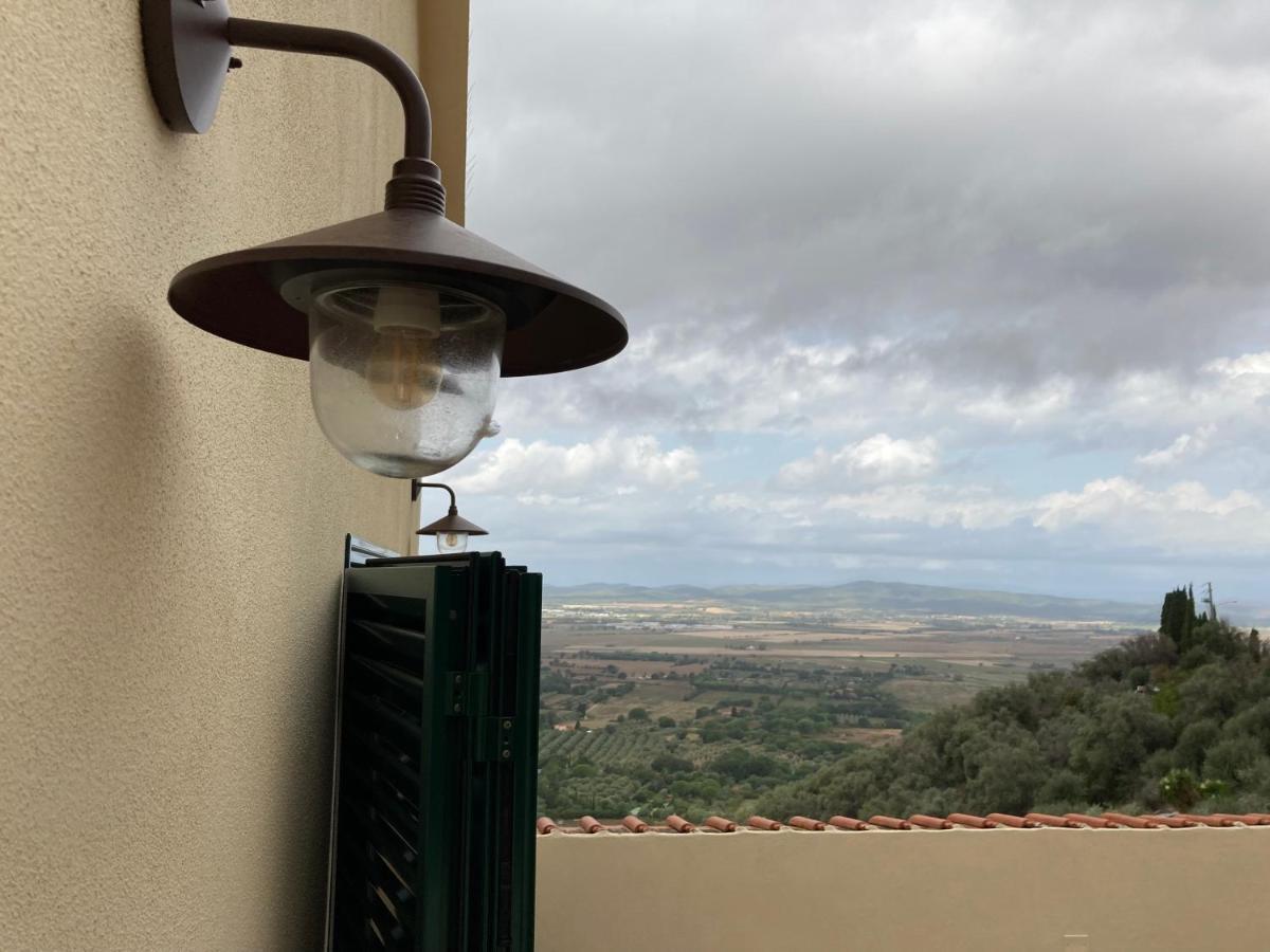 Apartamento La Terrazza Di Re Scarlino Exterior foto